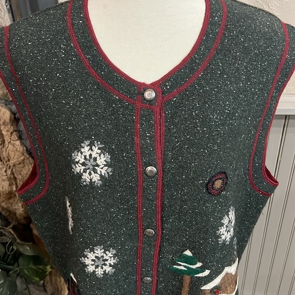 Woolrich Vest - Picture 2 of 10